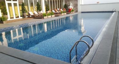 Ph ~ 0812 8457 2392 Kontraktor dengan pengalaman TUKANG Ahli dan MAHIR mampu Menangani Jasa Pembuatan,Renovasi dan Perawatan Kolam Renang di area Bali