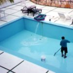 Perawatan Kolam Renang